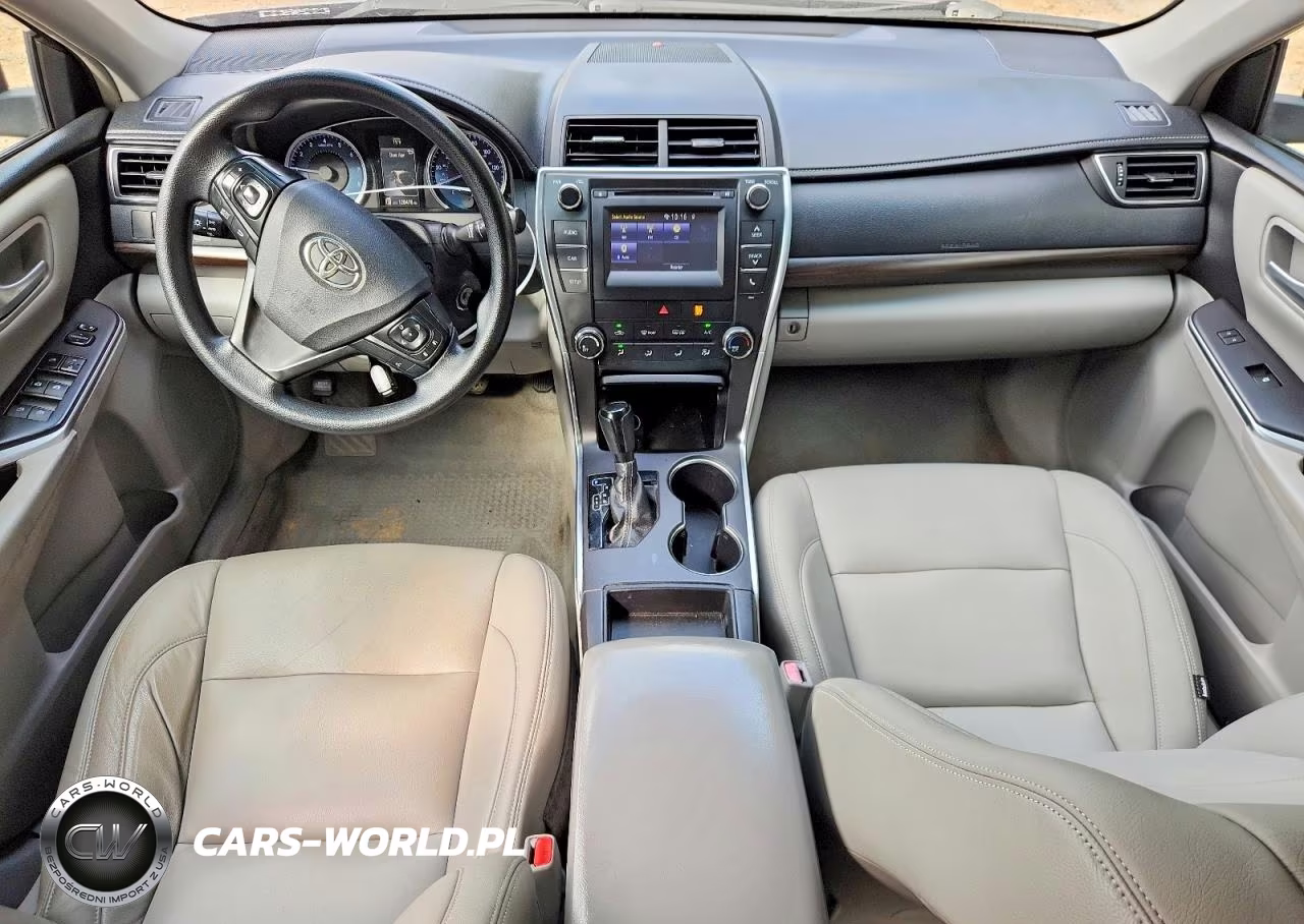 2016 Toyota Camry Le VIN:4T4BF1FK4GR576636 - 8