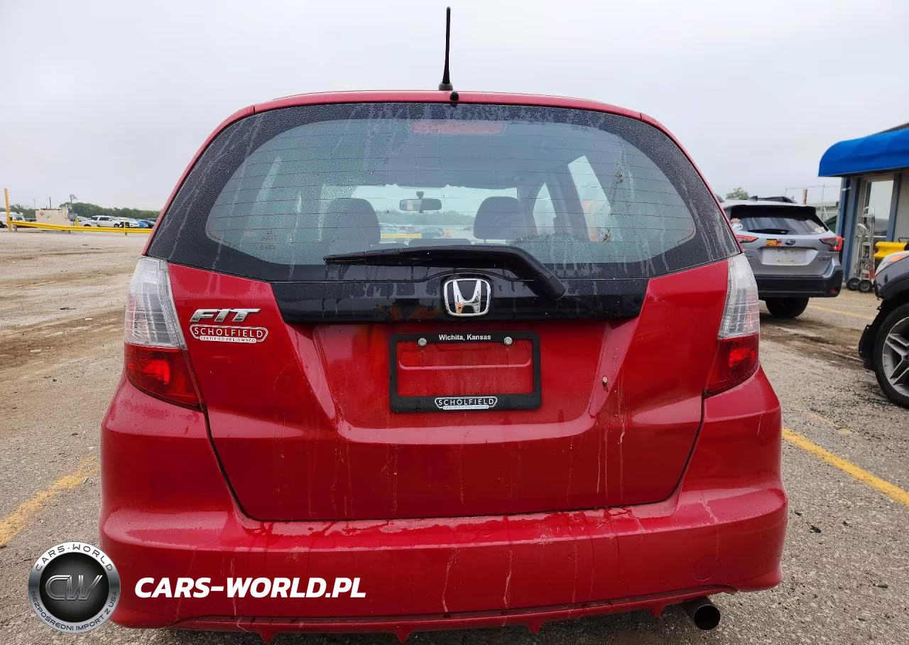 2013 Honda Fit VIN:JHMGE8H35DC043622 - 6