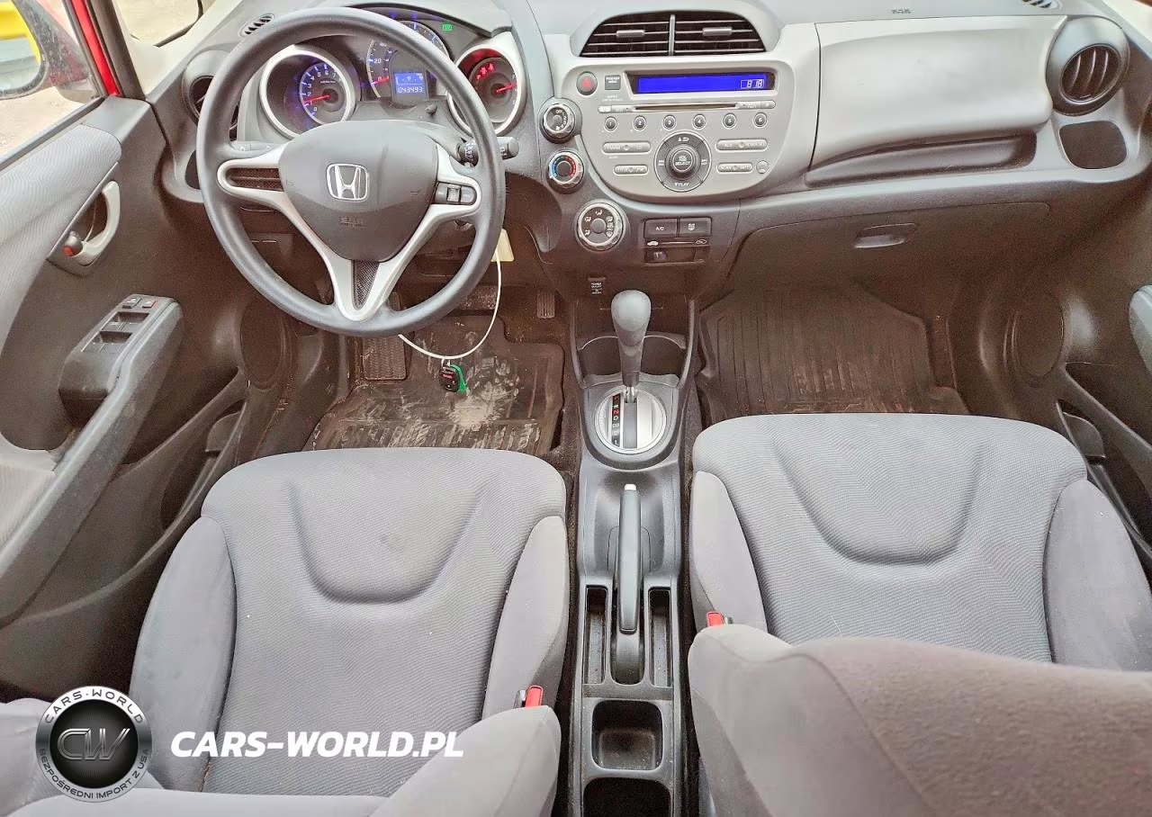2013 Honda Fit VIN:JHMGE8H35DC043622 - 8