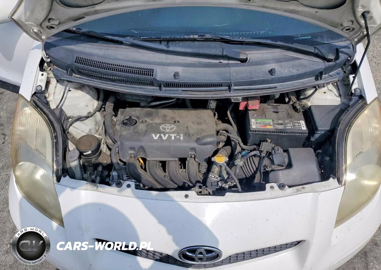 2009 Toyota Yaris Base VIN:JTDJT903995232588 - 11