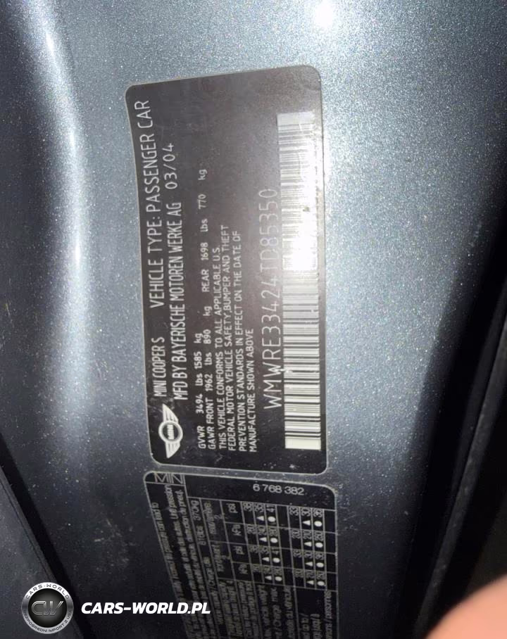 2004 Mini Cooper S VIN:WMWRE33424TD85350 - 10