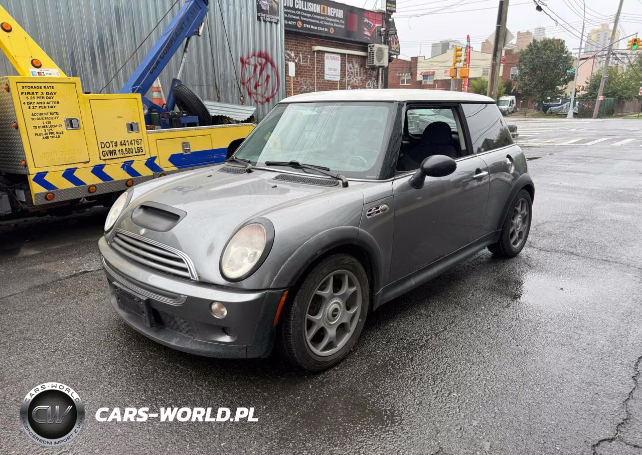 2004 Mini Cooper S VIN:WMWRE33424TD85350 - 2
