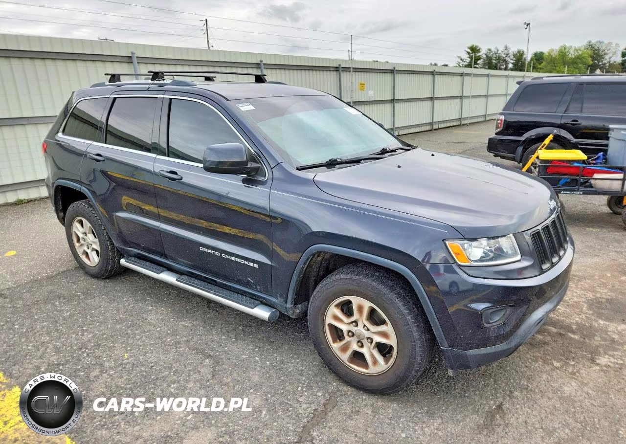 2015 Jeep Grand Cherokee Laredo VIN:1C4RJFAG2FC791996 - 4