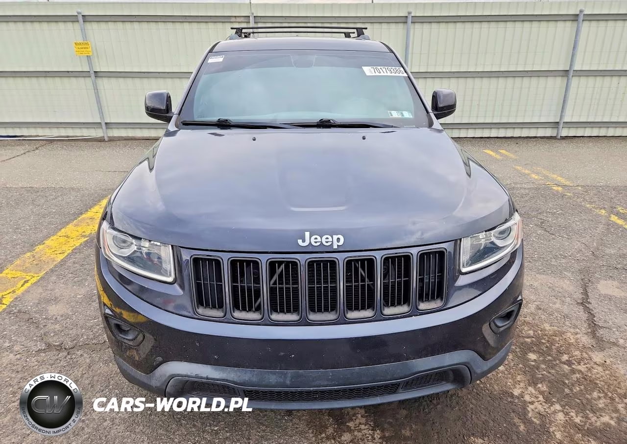 2015 Jeep Grand Cherokee Laredo VIN:1C4RJFAG2FC791996 - 5