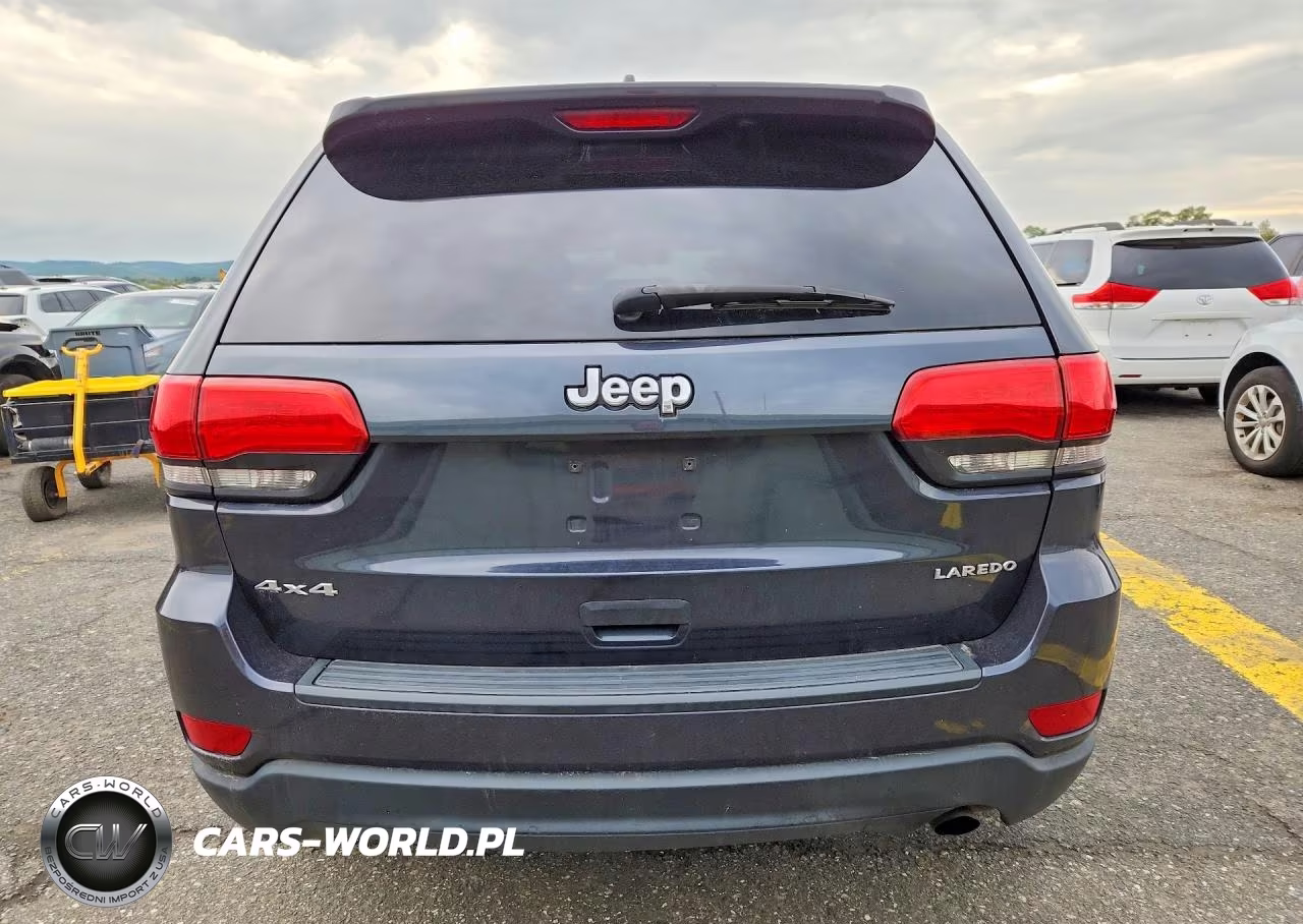 2015 Jeep Grand Cherokee Laredo VIN:1C4RJFAG2FC791996 - 6