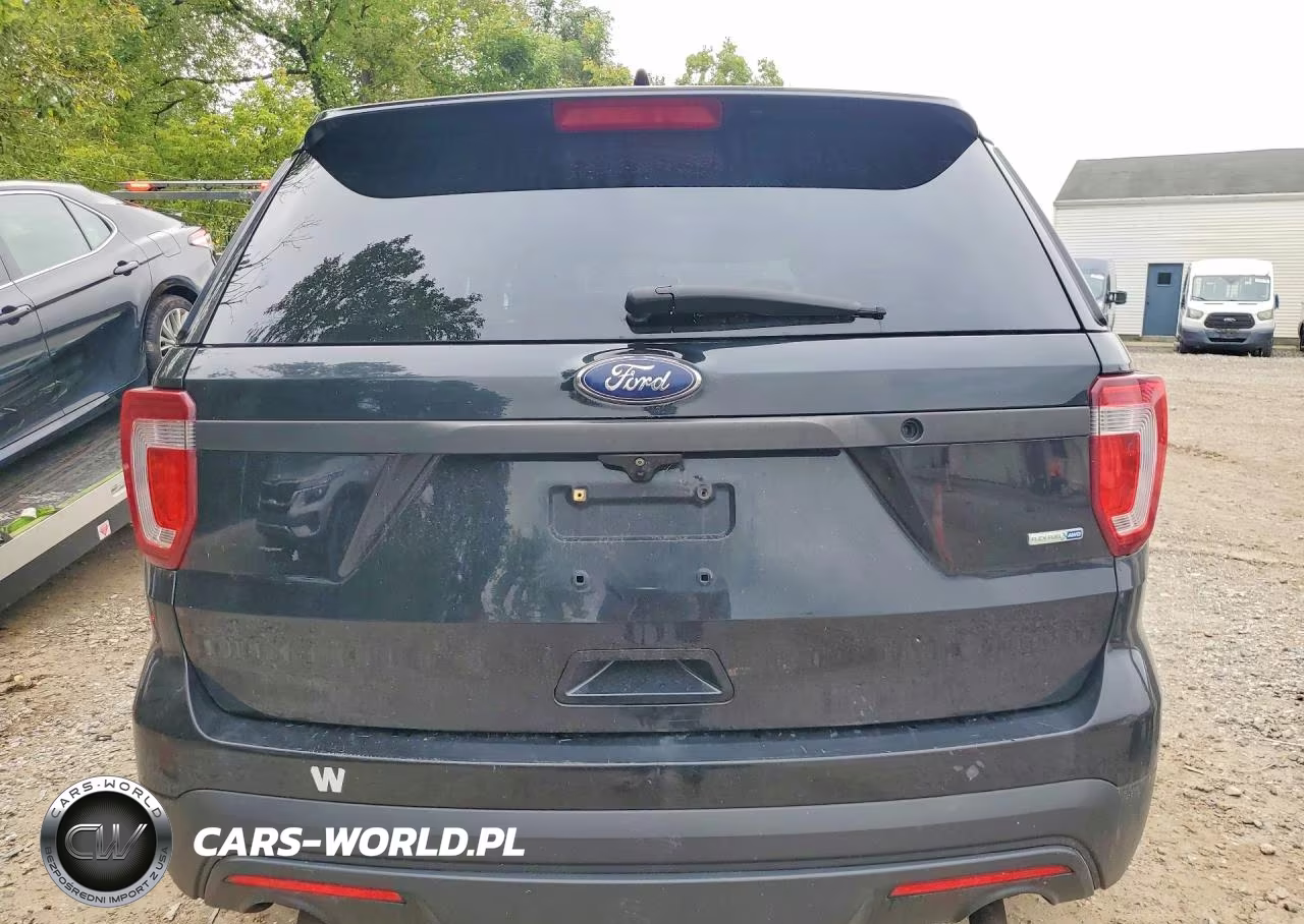 2017 Ford Explorer Police Interceptor VIN:1FM5K8AR0HGC25321 - 6