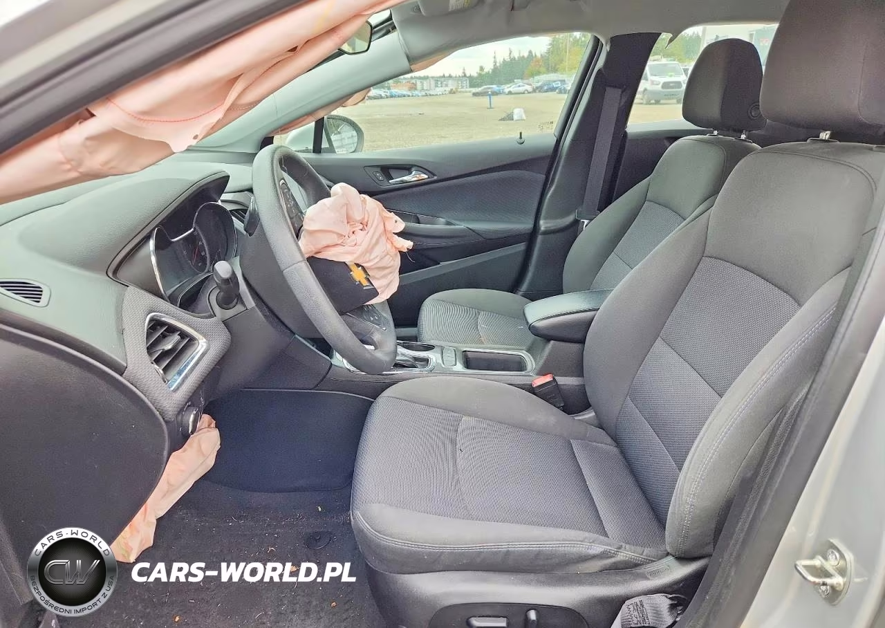 2019 Chevrolet Cruze Lt VIN:1G1BE5SM3K7129070 - 7