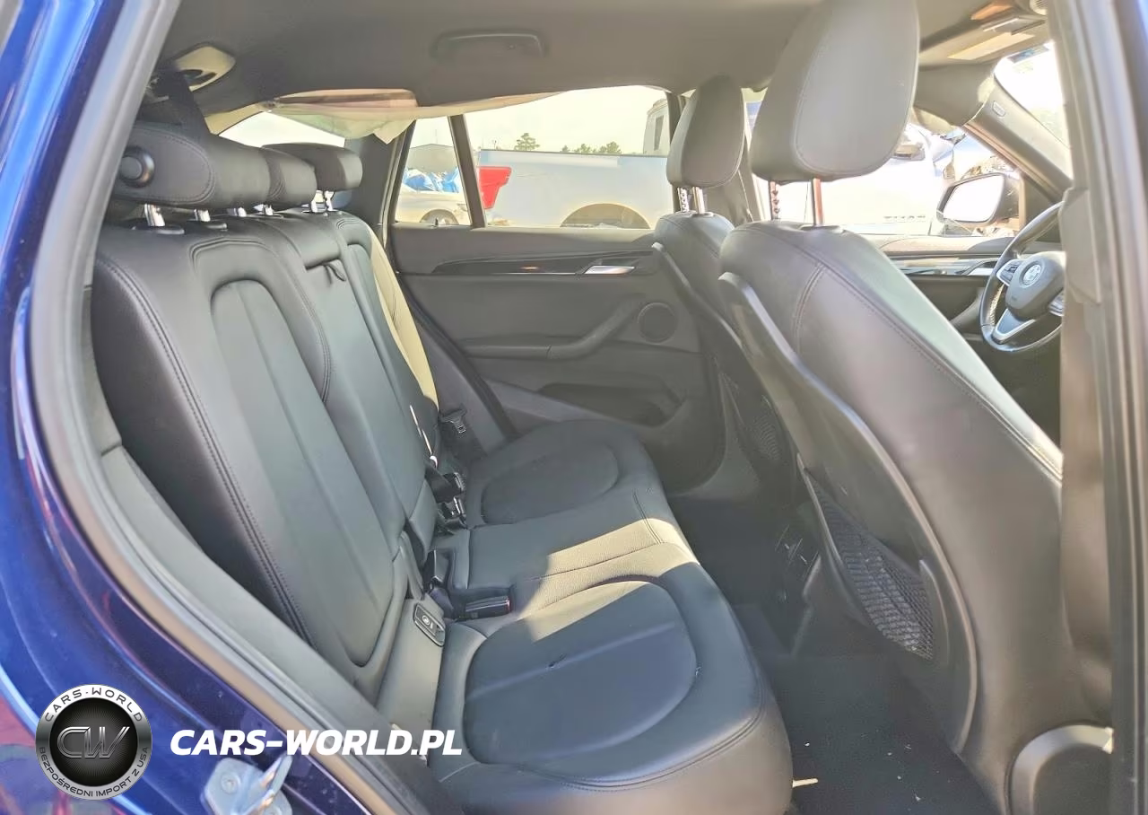 2018 BMW X1 Sdrive28I VIN:WBXHU7C39J5L05719 - 11