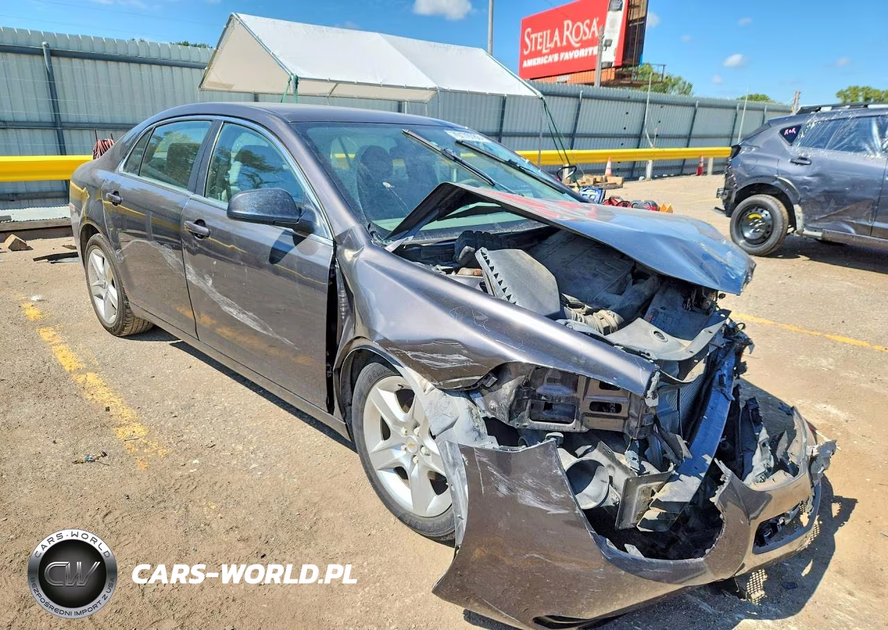 2010 Chevrolet Malibu Ls VIN:1G1ZA5E06AF278595 - 4