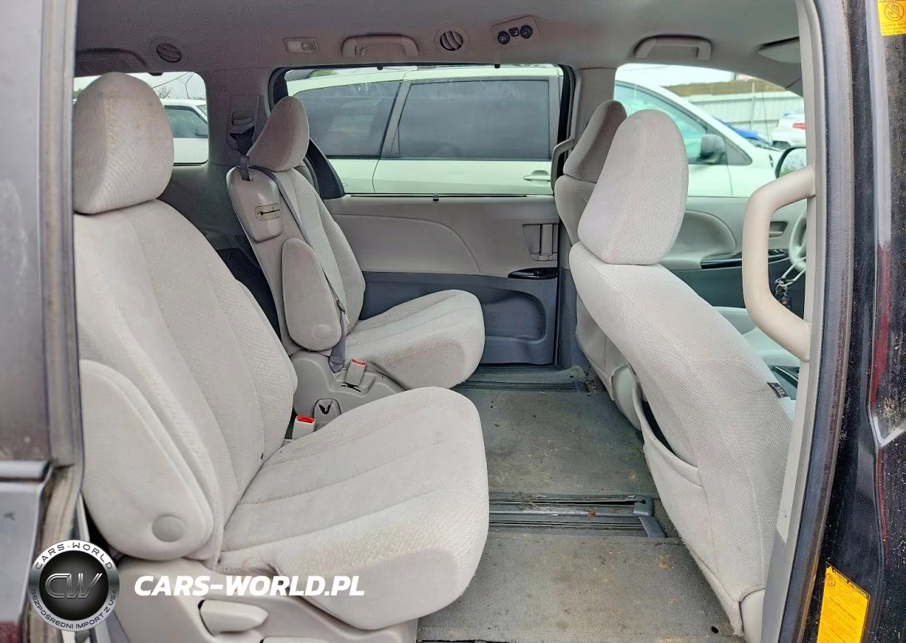 2011 Toyota Sienna Le VIN:5TDKK3DCXBS026386 - 11