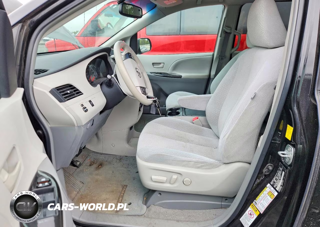 2011 Toyota Sienna Le VIN:5TDKK3DCXBS026386 - 7