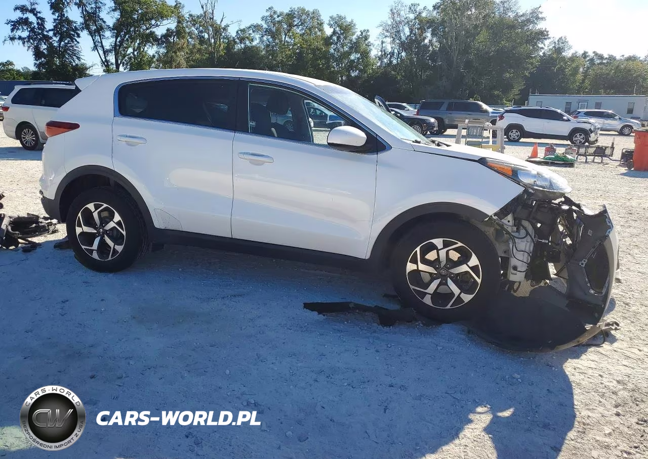 2022 Kia Sportage Lx VIN:KNDPM3AC6N7981740 - 4