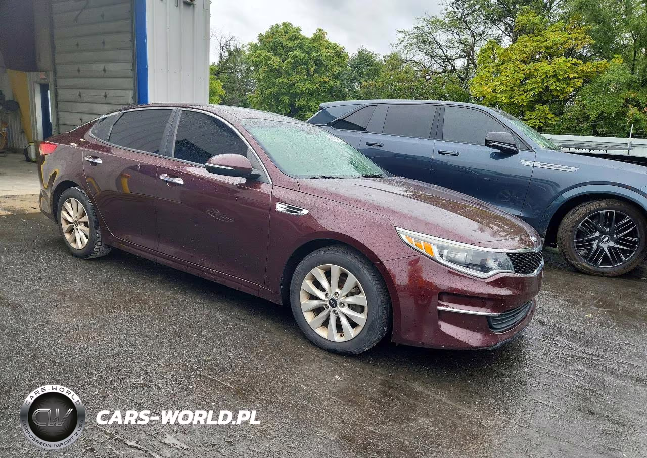 2017 Kia Optima Lx VIN:5XXGT4L33HG125071 - 4
