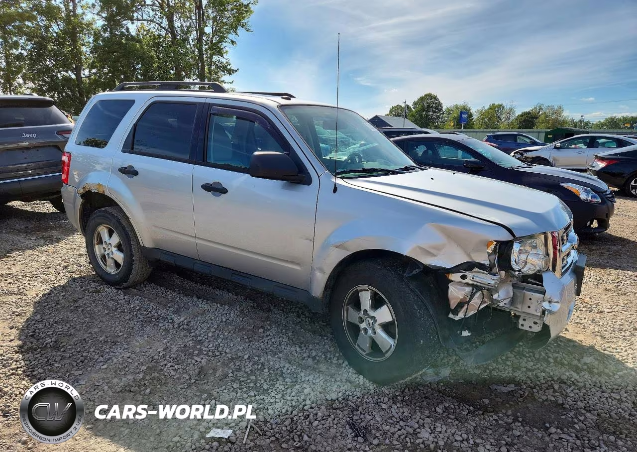 2012 Ford Escape Xlt VIN:1FMCU0D78CKB61192 - 4