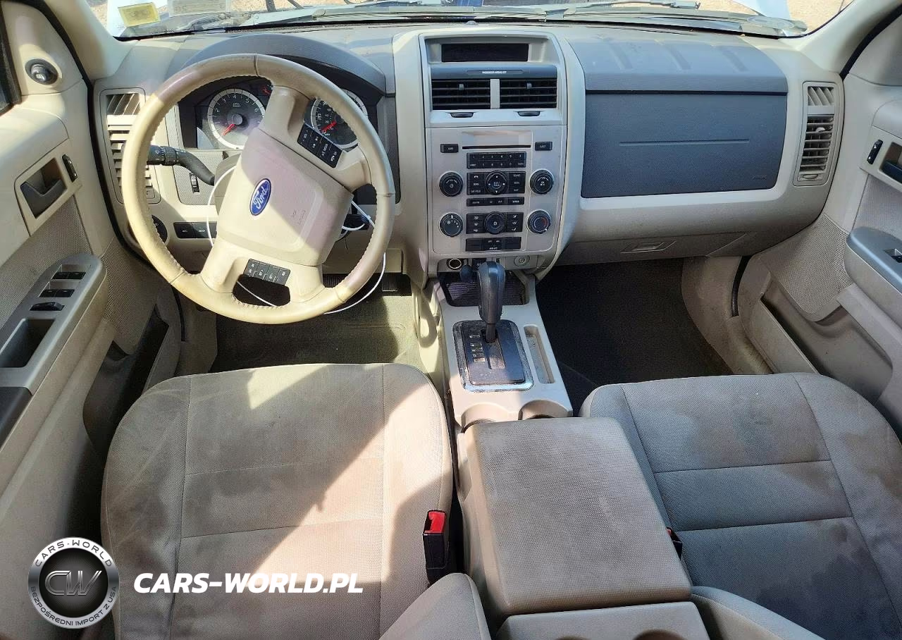 2012 Ford Escape Xlt VIN:1FMCU0D78CKB61192 - 8