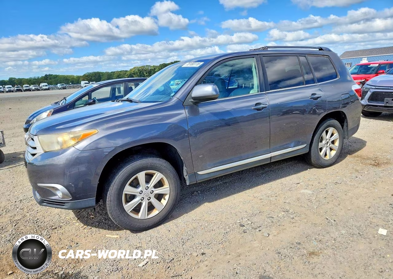2011 Toyota Highlander Se