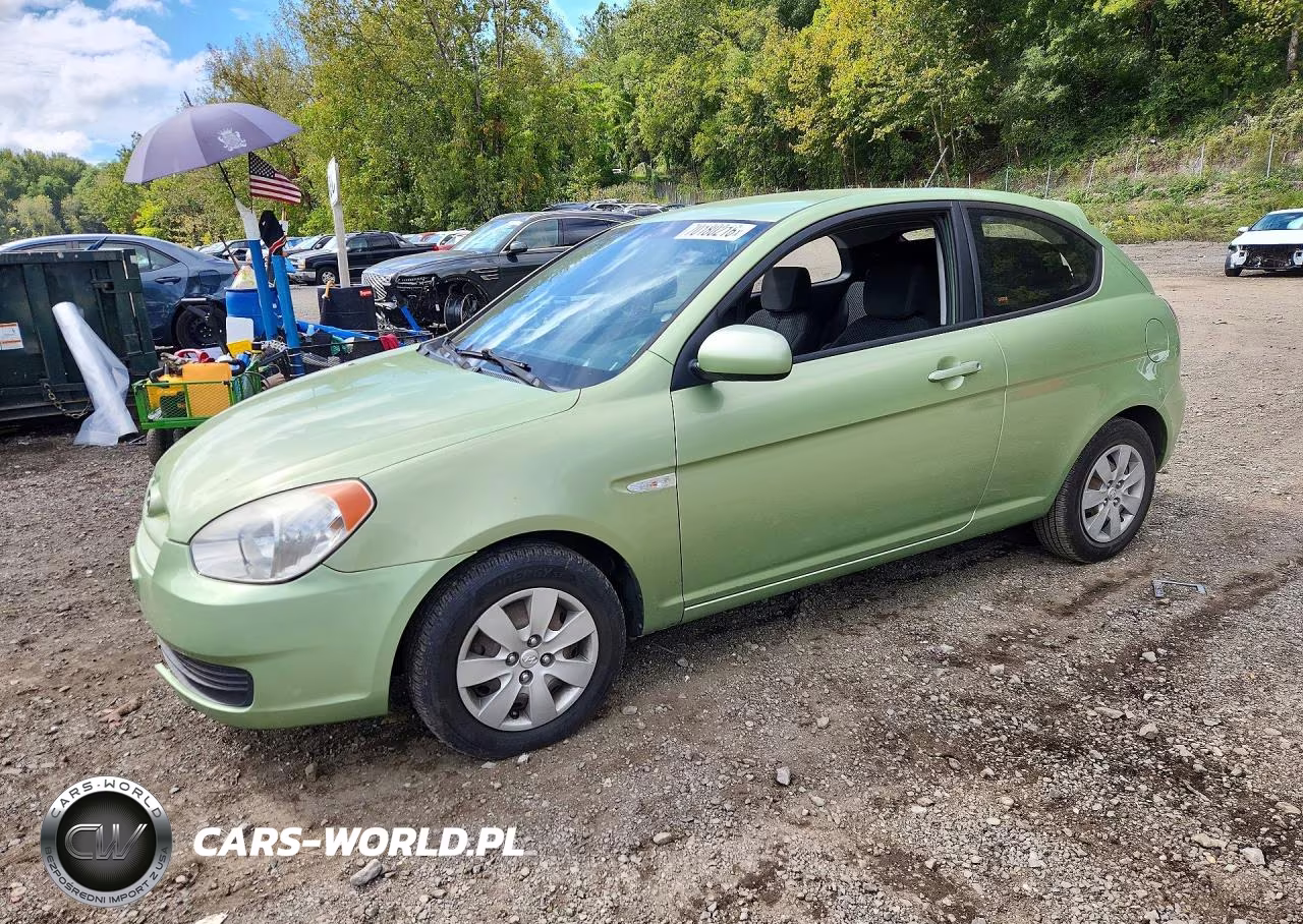 2010 Hyundai Accent Blue