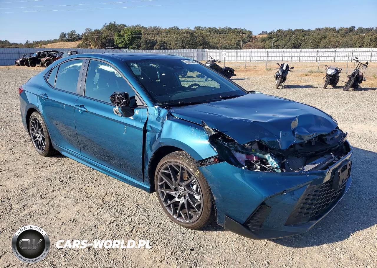 2025 Toyota Camry Se VIN:4T1DAACKXSU179866 - 4