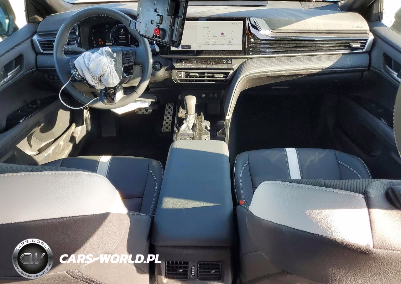 2025 Toyota Camry Se VIN:4T1DAACKXSU179866 - 8