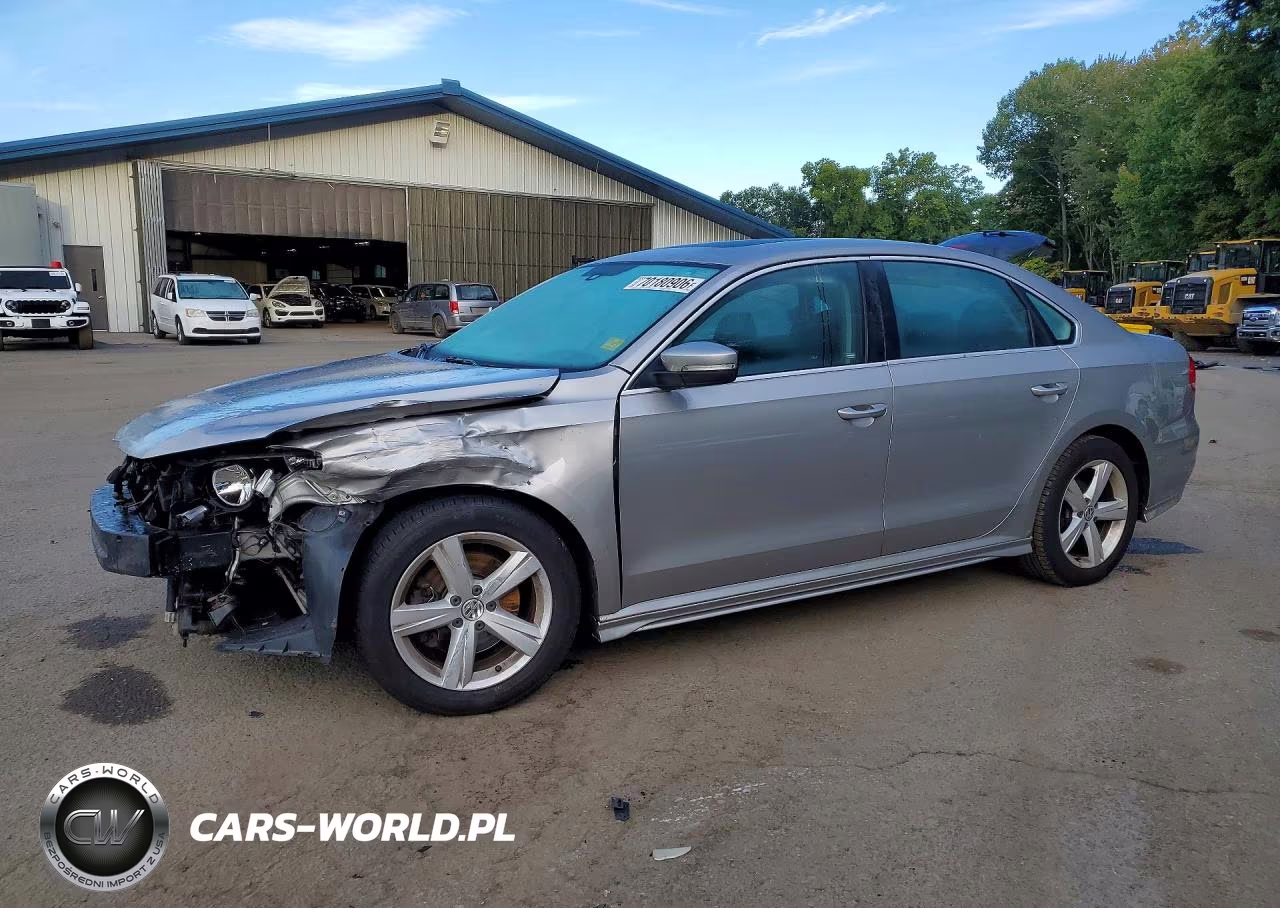 2013 Volkswagen Passat Se VIN:1VWBP7A36DC071064 - 1