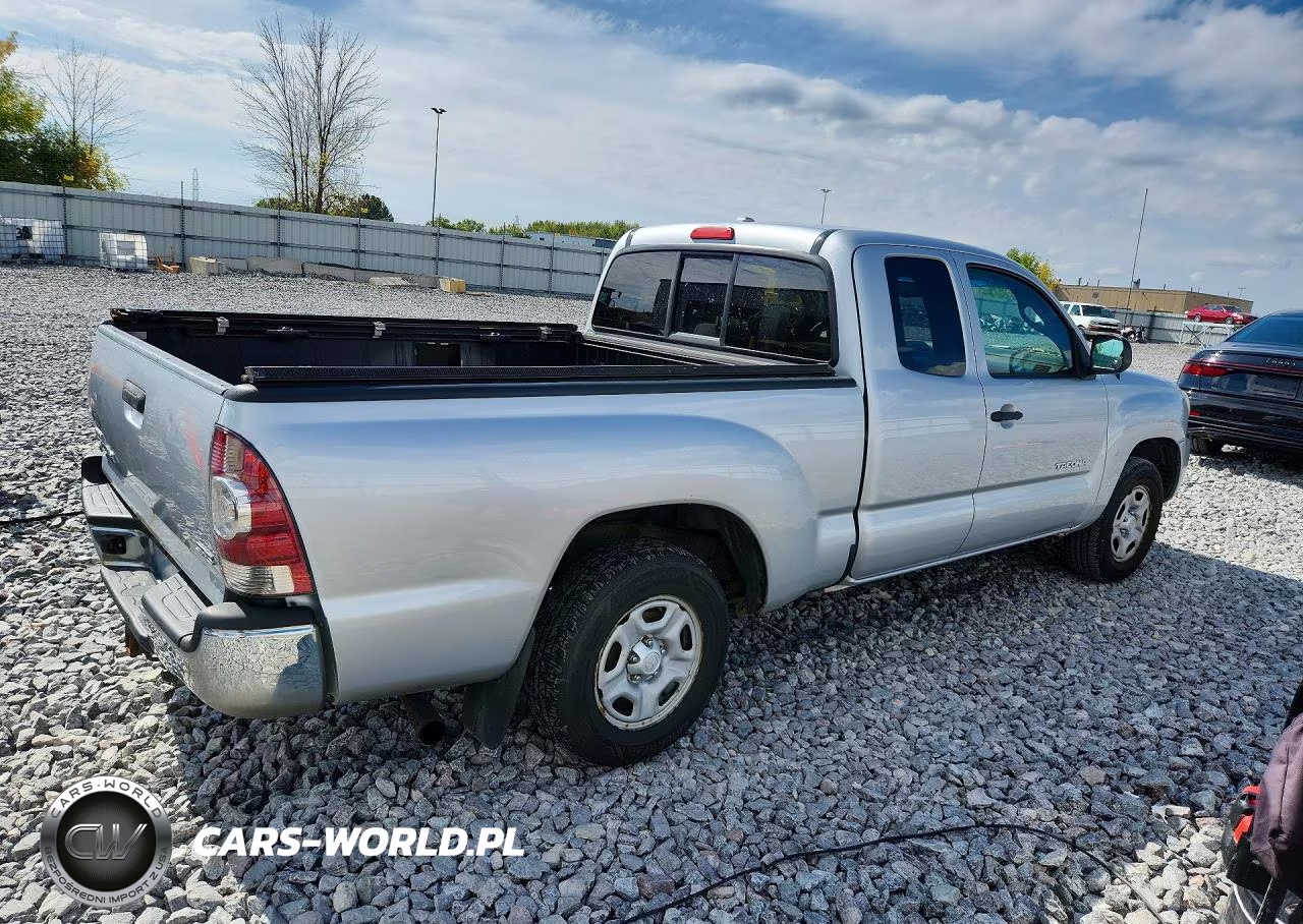 2010 Toyota Tacoma Base VIN:5TETX4CN3AZ686169 - 3