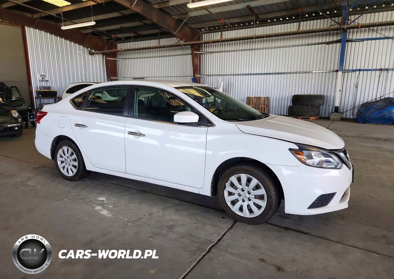 2018 Nissan Sentra S VIN:3N1AB7AP4JY243758 - 4