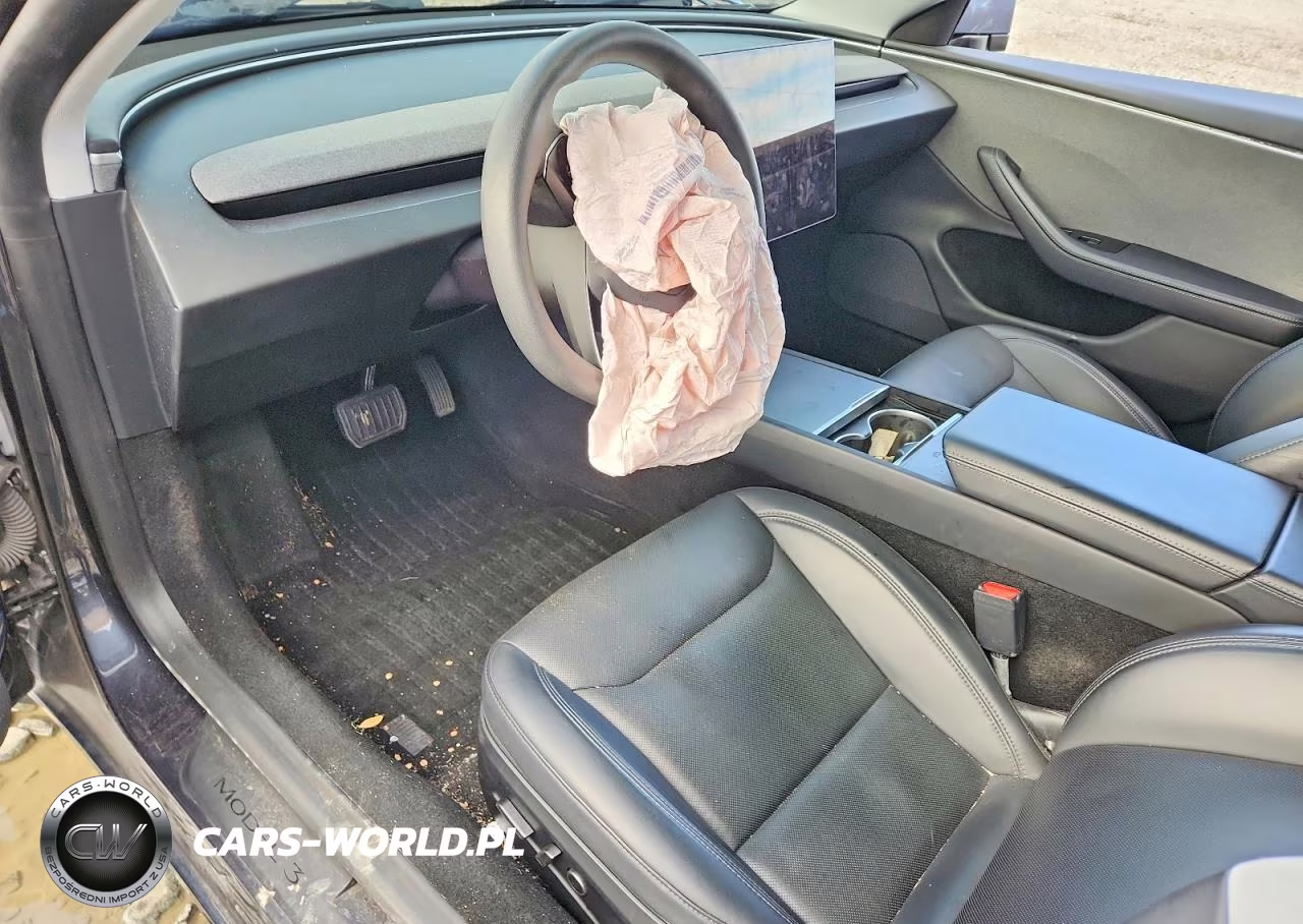 2024 Tesla Model 3 VIN:5YJ3E1EA7RF745218 - 8