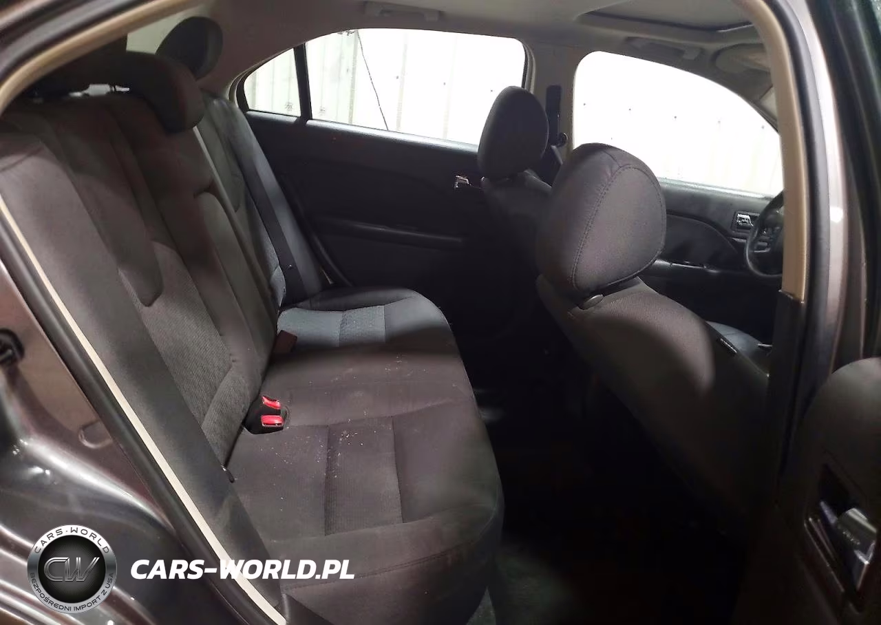 2011 Ford Fusion Se VIN:3FAHP0HA9BR119007 - 10