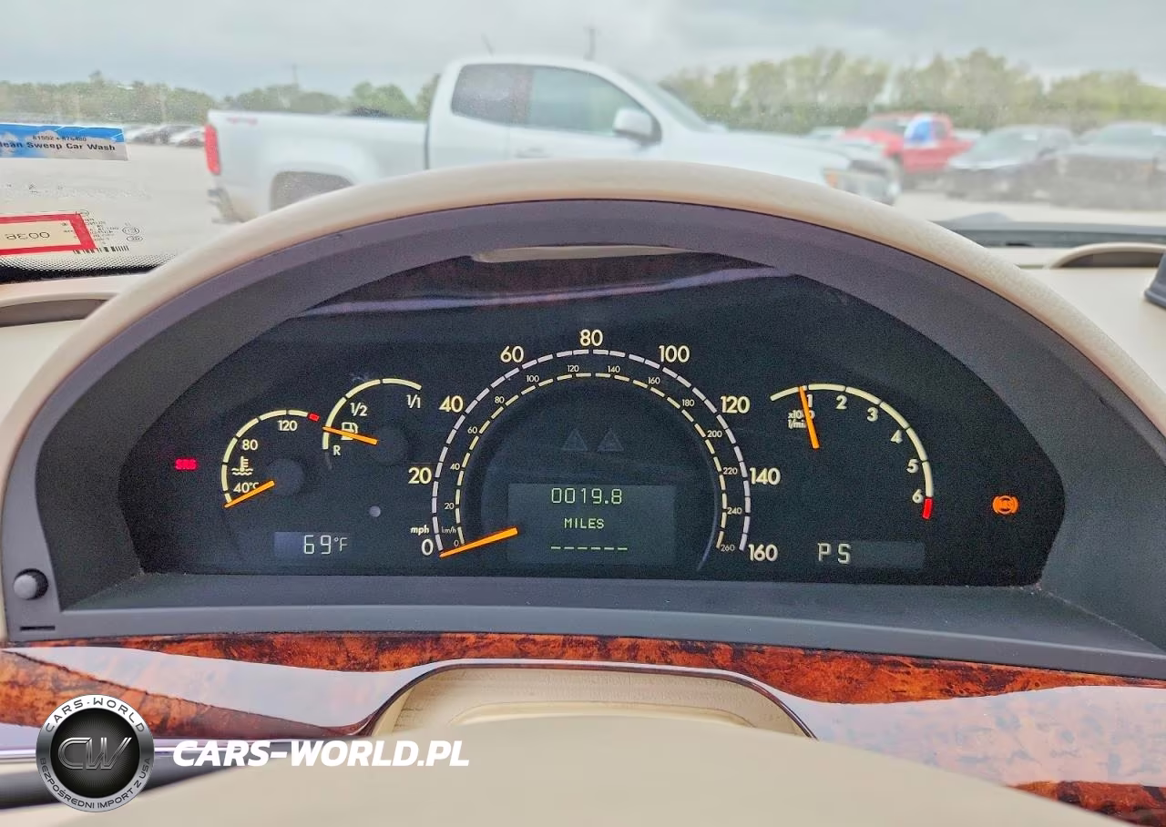 2006 Mercedes-Benz S 500 VIN:WDBNG75JX6A471151 - 9