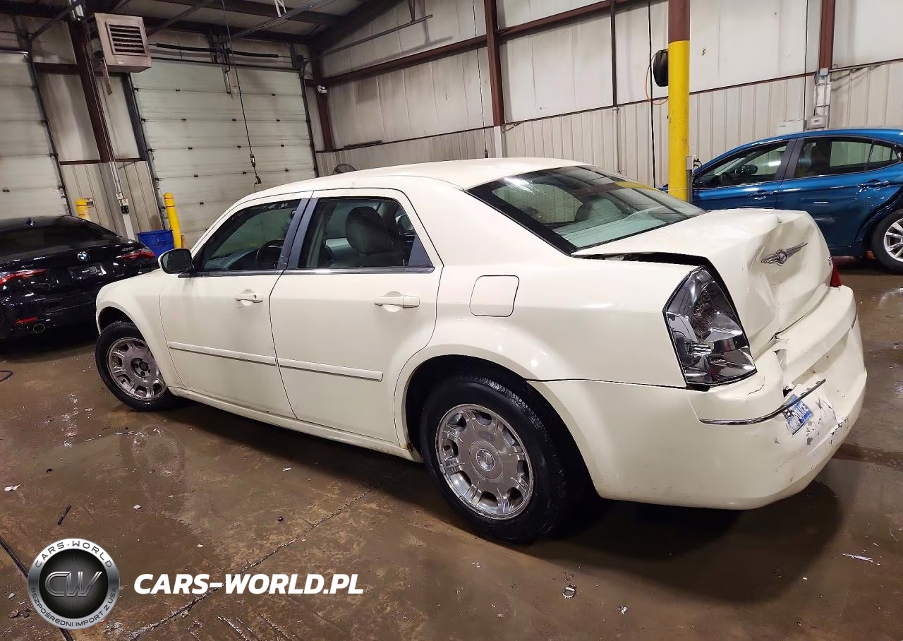 2005 Chrysler 300 Touring VIN:2C3AA53G45H503481 - 2