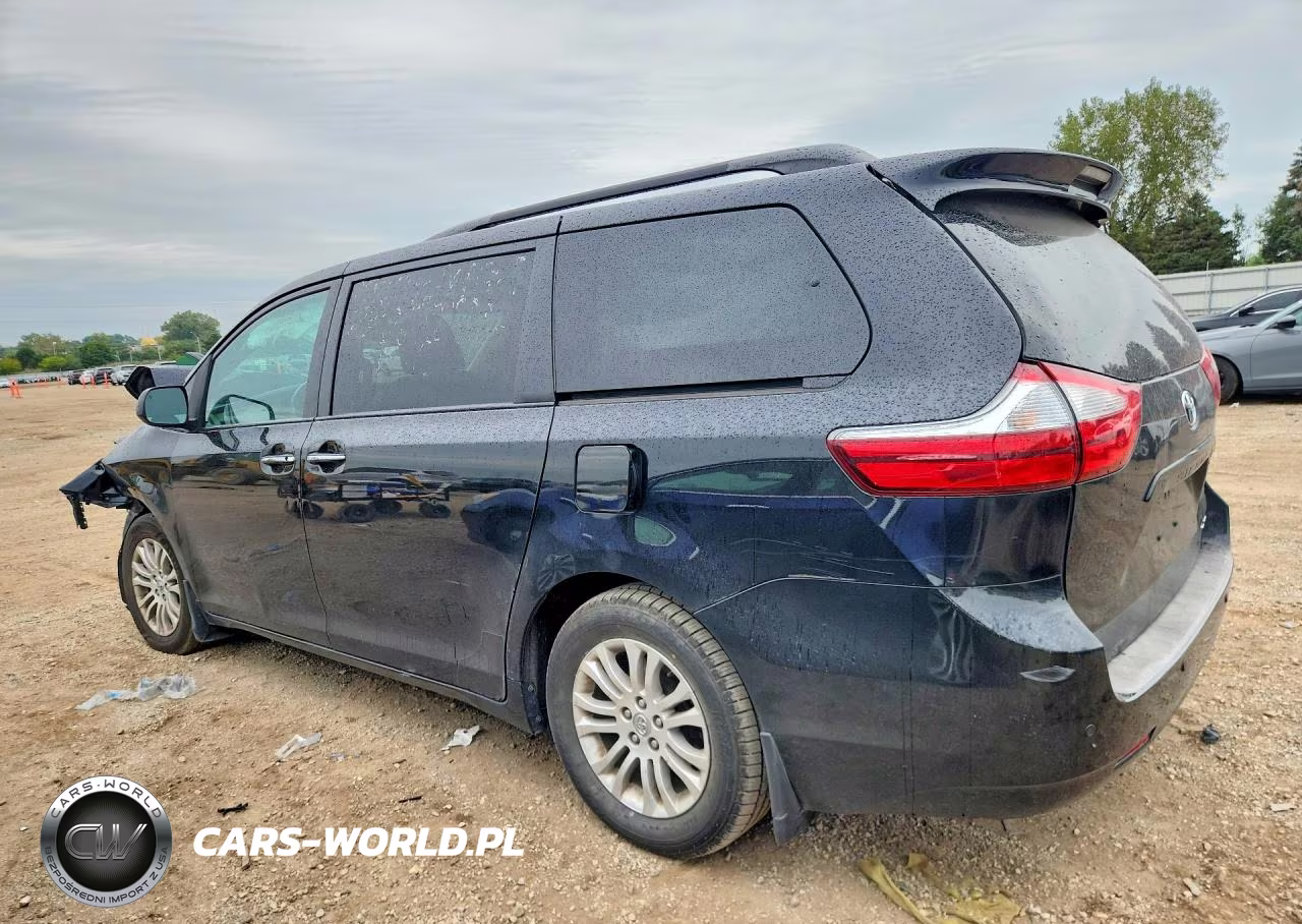 2017 Toyota Sienna Xle 8-Passenger VIN:5TDYZ3DC8HS863460 - 2