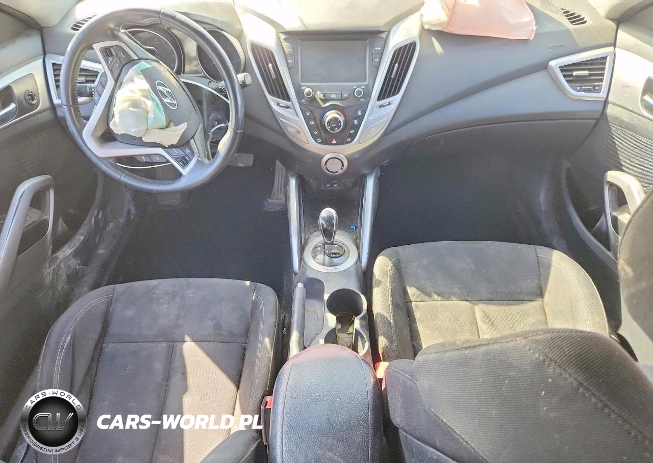2017 Hyundai Veloster Base VIN:KMHTC6AD1HU321604 - 8