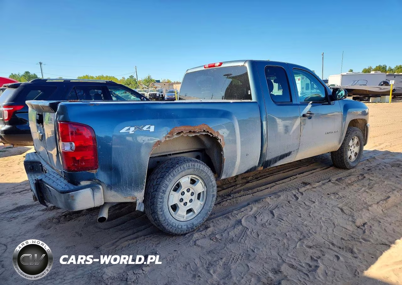 2013 Chevrolet Silverado K1500 Lt VIN:1GCRKSE75DZ235742 - 3