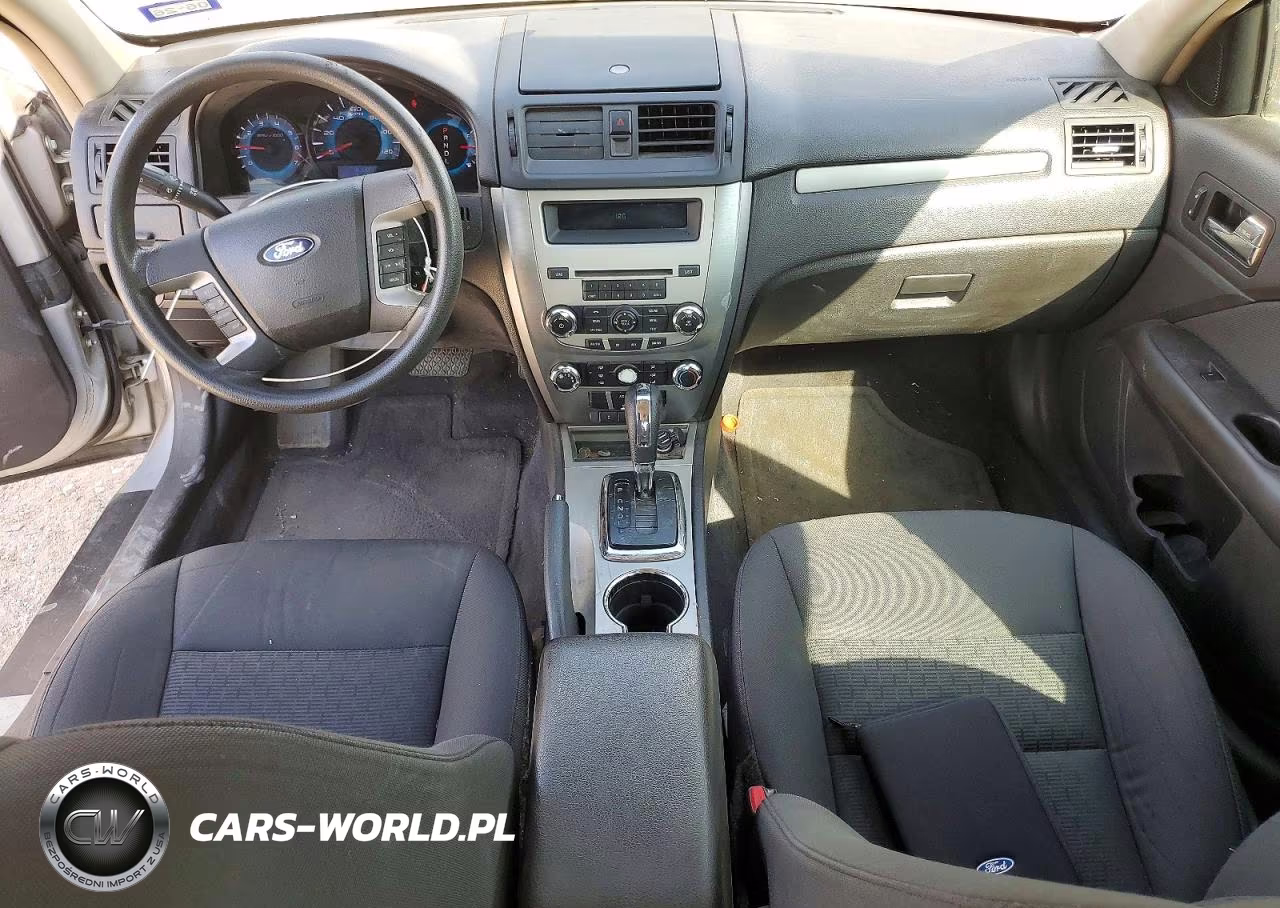 2010 Ford Fusion Se VIN:3FAHP0HA8AR410449 - 8