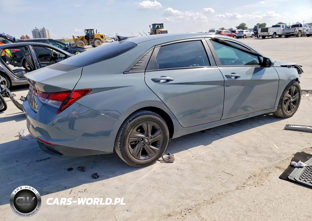 2022 Hyundai Elantra Sel VIN:KMHLS4AG1NU262910 - 3