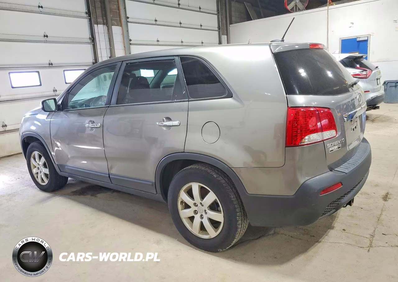 2013 Kia Sorento Lx VIN:5XYKT4A16DG321944 - 2