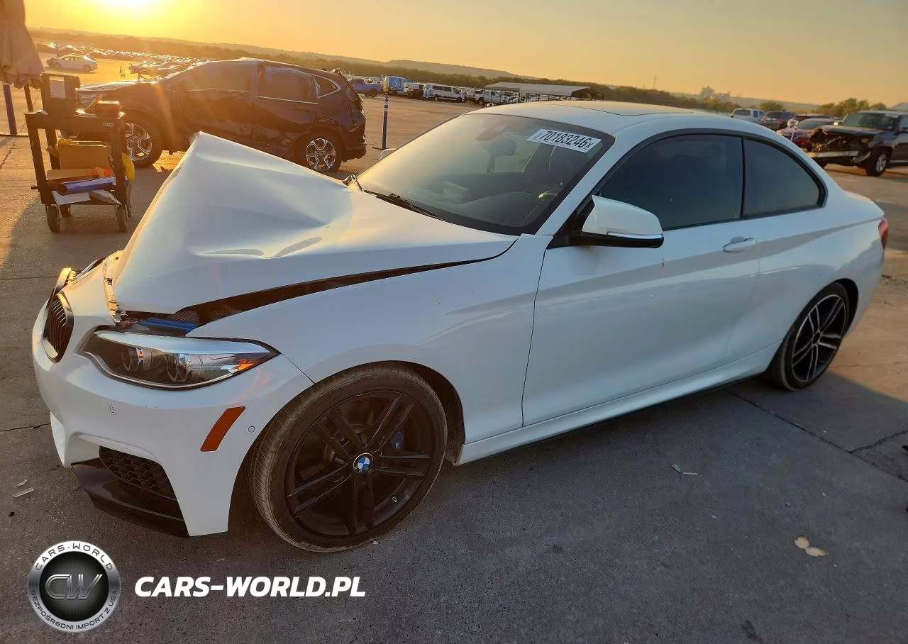2019 BMW M240Xi