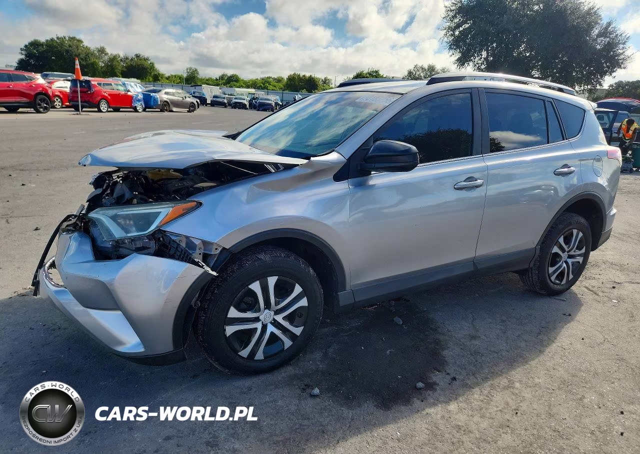2018 Toyota Rav4 Le VIN:2T3ZFREV1JW416232 - 1