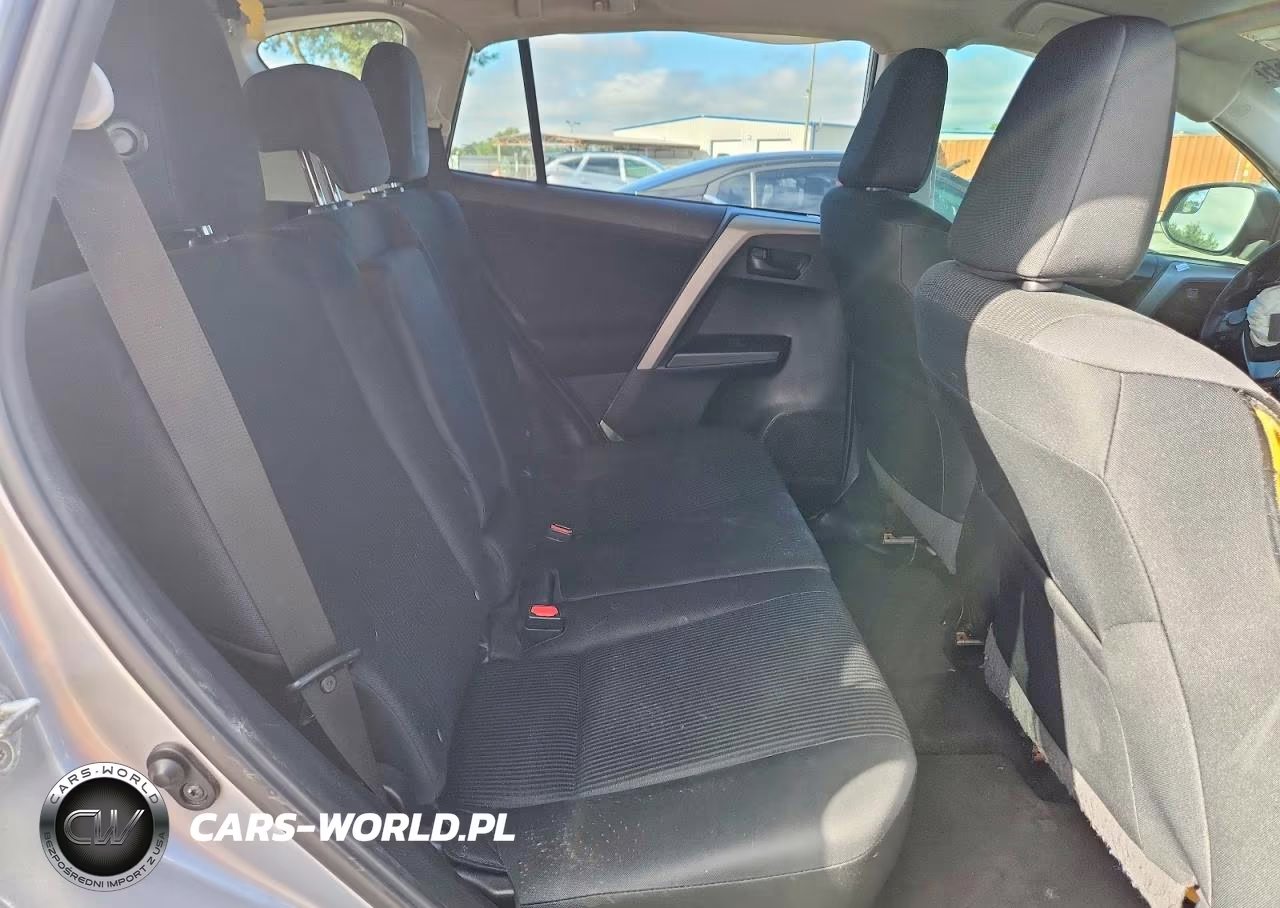 2018 Toyota Rav4 Le VIN:2T3ZFREV1JW416232 - 11