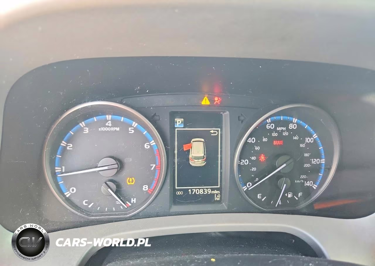 2018 Toyota Rav4 Le VIN:2T3ZFREV1JW416232 - 9