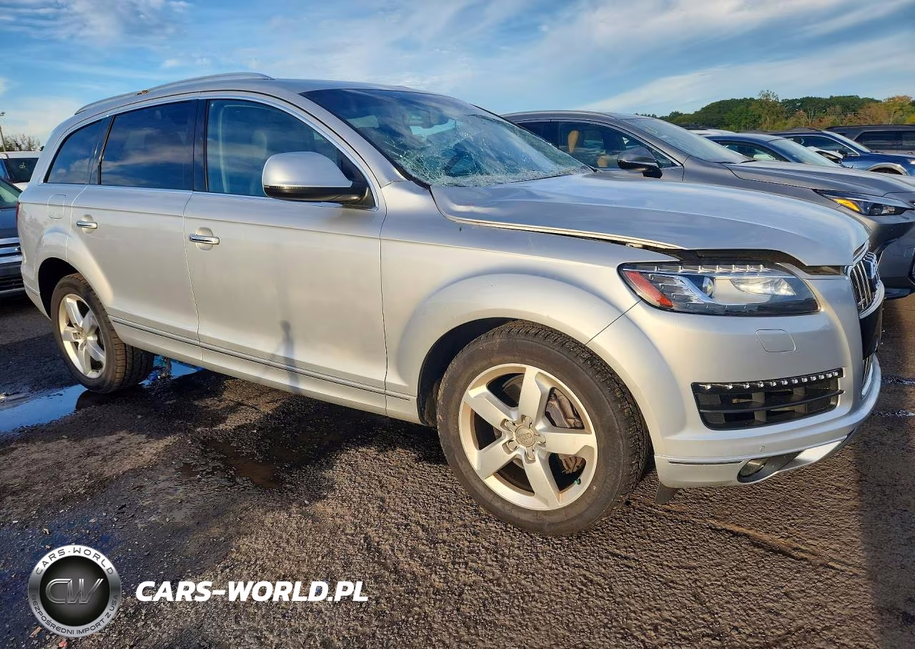 2015 Audi Q7 Premium Plus VIN:WA1LGAFE0FD012470 - 4