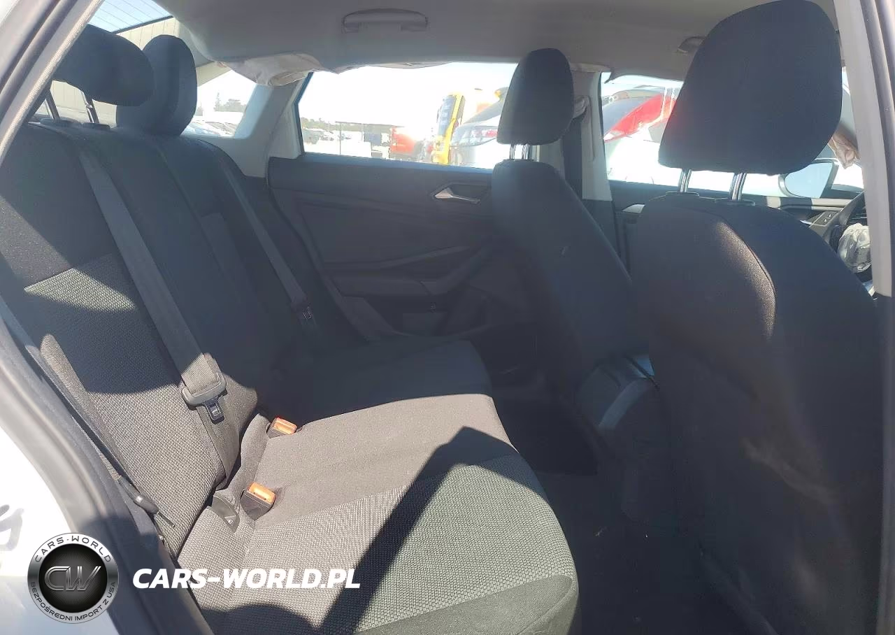 2020 Volkswagen Jetta S VIN:3VWCB7BU3LM076813 - 10
