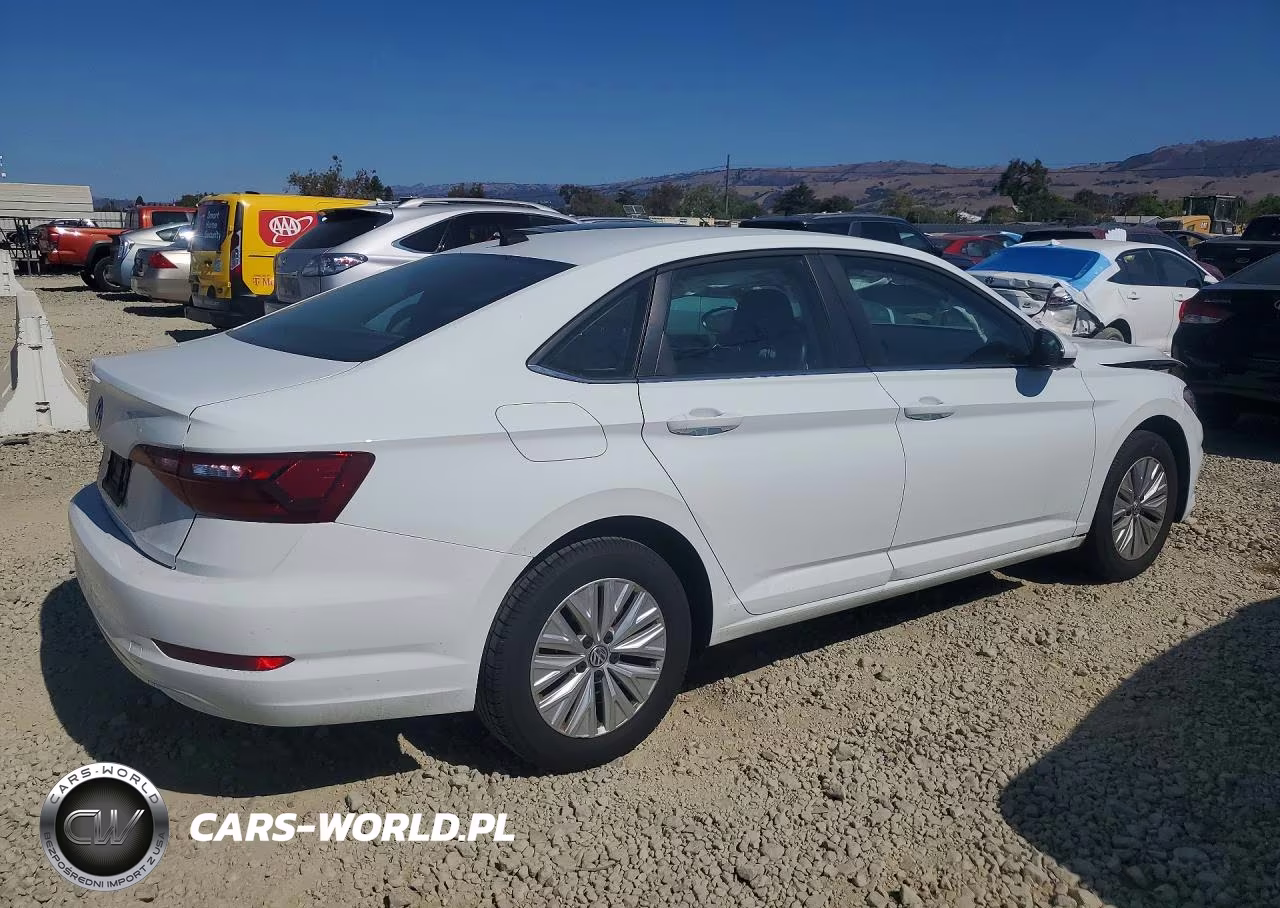 2020 Volkswagen Jetta S VIN:3VWCB7BU3LM076813 - 3