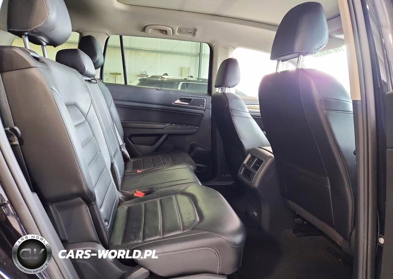 2018 Volkswagen Atlas Sel Premium VIN:1V2NR2CA4JC587409 - 11