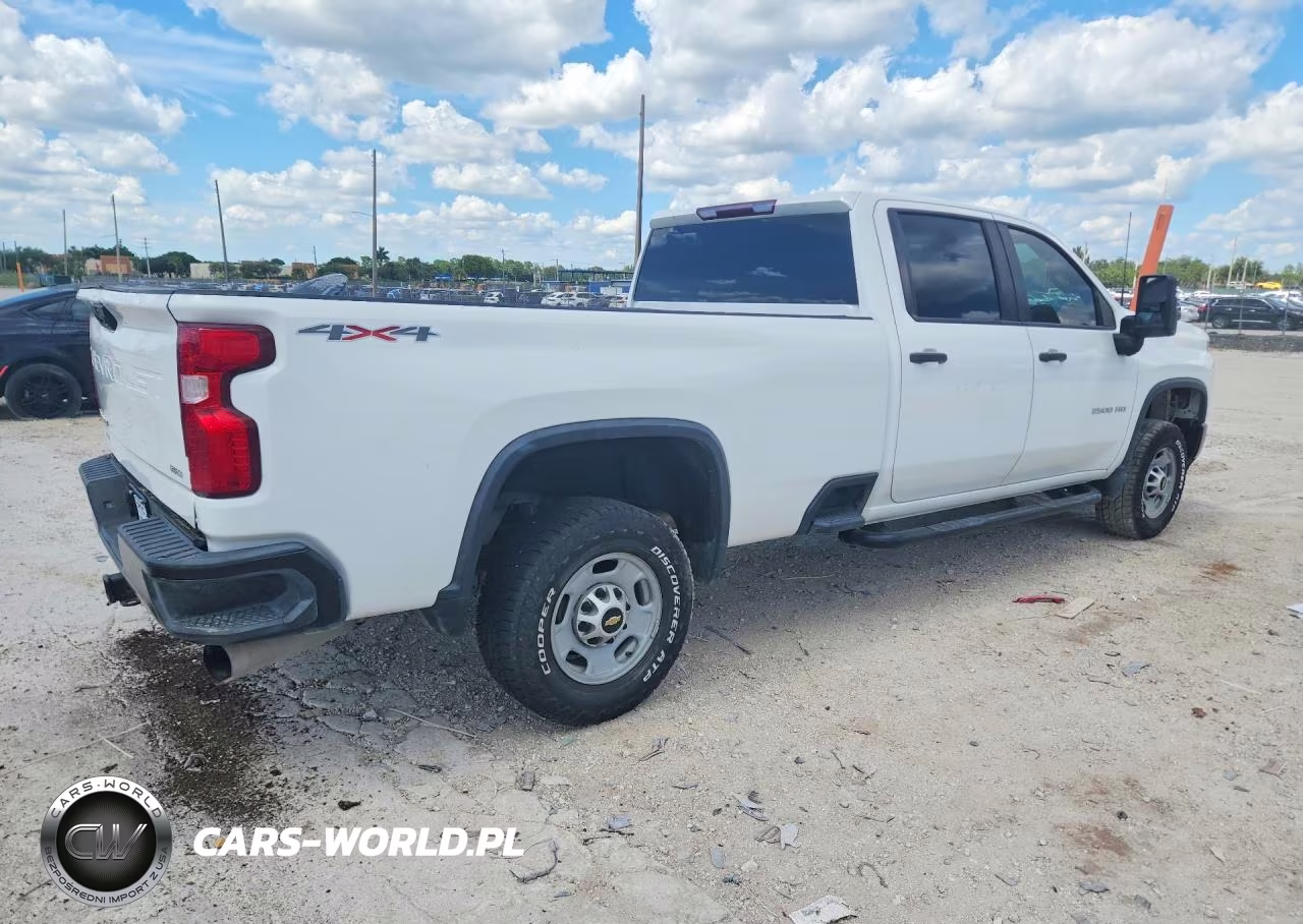 2021 Chevrolet Silverado K2500 Heavy Duty VIN:1GC1YLEY9MF163603 - 3