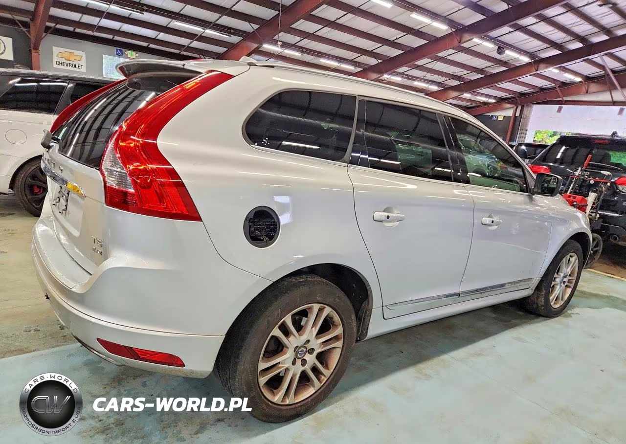 2016 Volvo Xc60 T5 Premier VIN:YV4612RK0G2842470 - 3