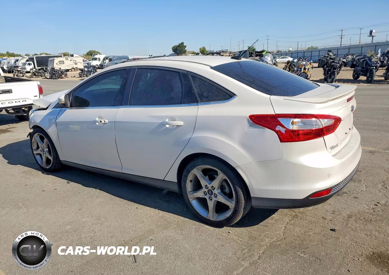 2013 Ford Focus Titanium VIN:1FADP3J26DL210546 - 2