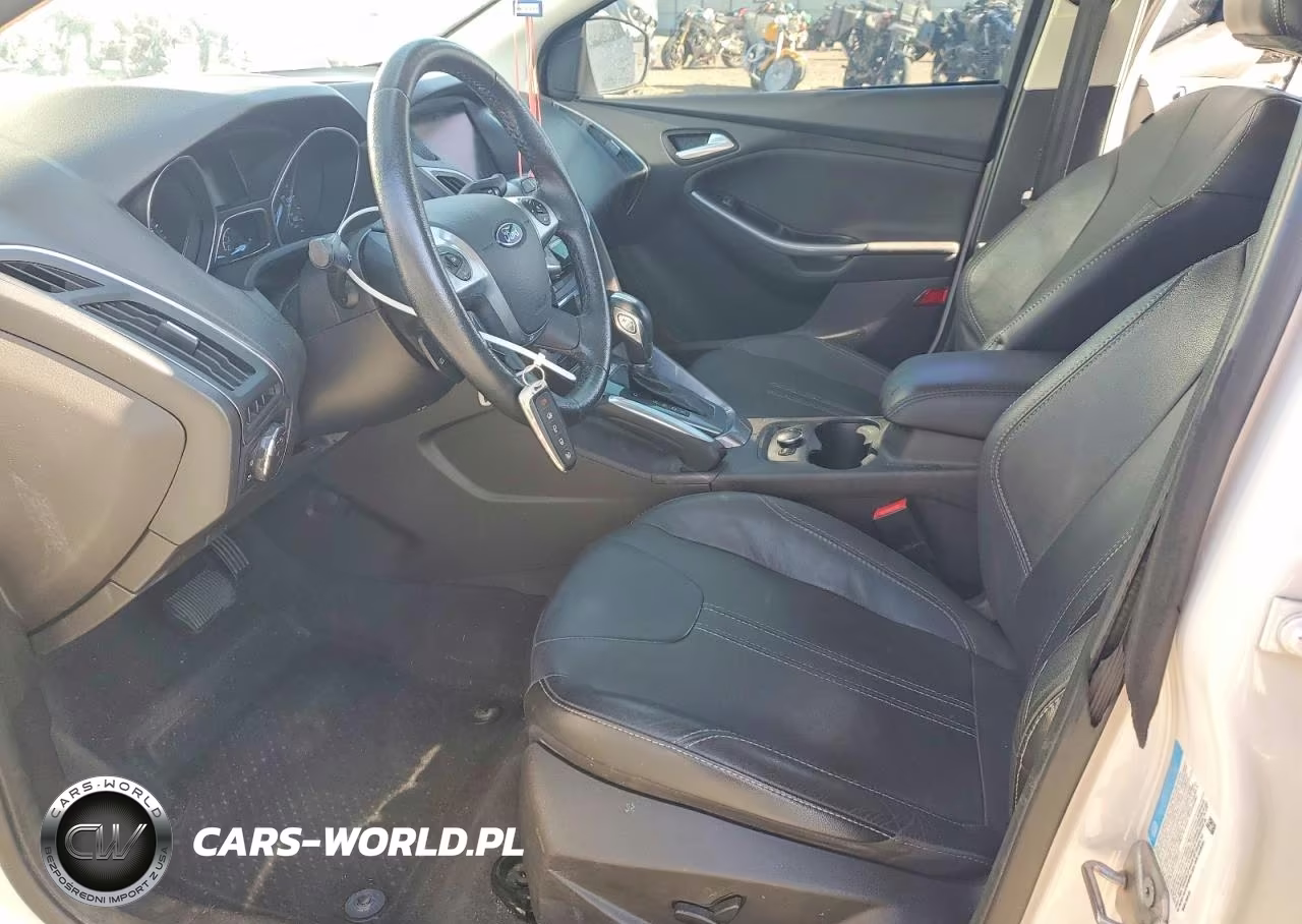 2013 Ford Focus Titanium VIN:1FADP3J26DL210546 - 7