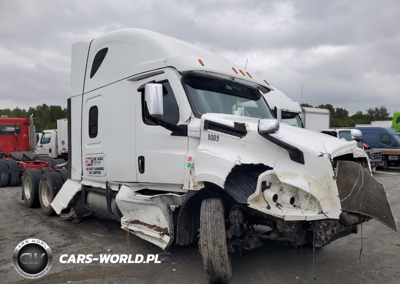 2021 Freightliner Cascadia 126 Semi Truck