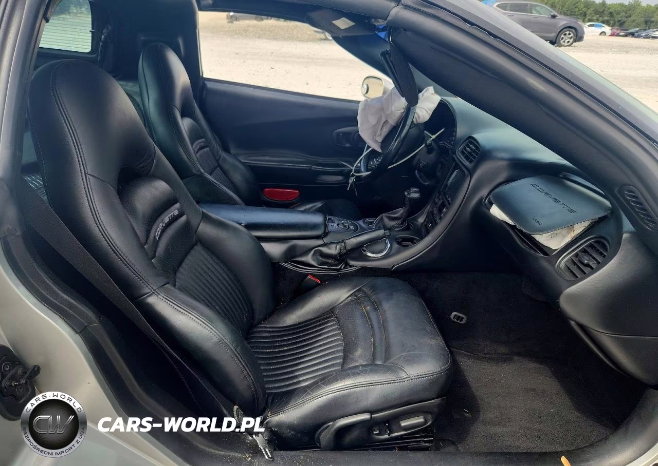 2004 Chevrolet Corvette VIN:1G1YY22G445126526 - 10